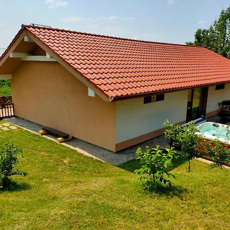 Dva Duby 山林小屋 *